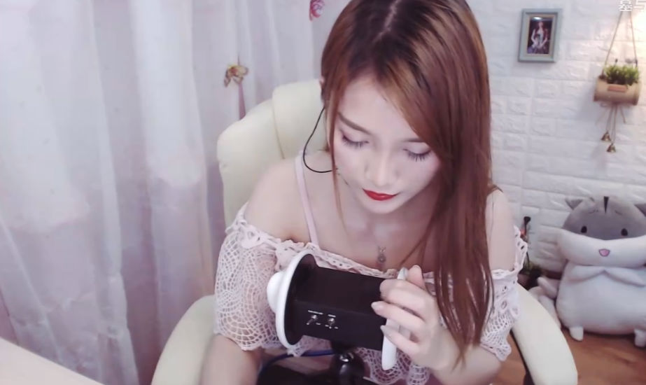 MOMO桃桃女王cosplay美少女战士早期直播切片6- MOMO桃桃