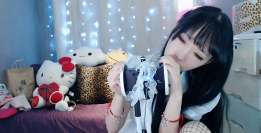 斗鱼主播猫心儿直播切片 低画质-[猫心儿]