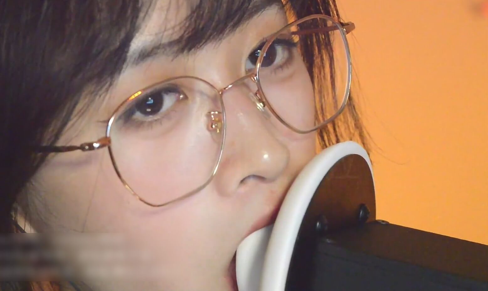 其实是椰子啦 价值140元舰长vip福利v73-[其实是椰子啦]468M/29分钟]