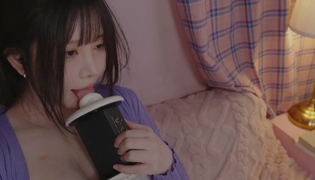 yoonying会员限定怀里舔耳朵-[14分钟]